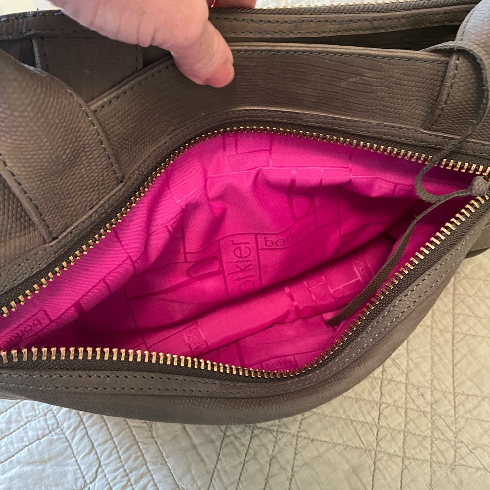 Botkier Large Trigger Satchel - Never Used! - image 7